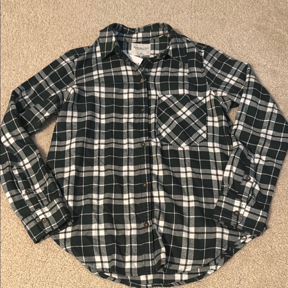 Abercrombie & Fitch Green and White Plaid Button Down Shirt